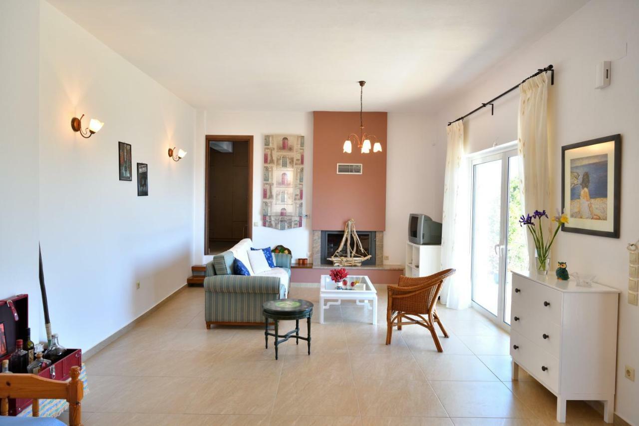 Apartamento Agnanti Tragána Exterior foto